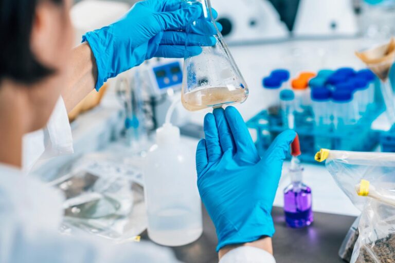eau laboratoire analyse